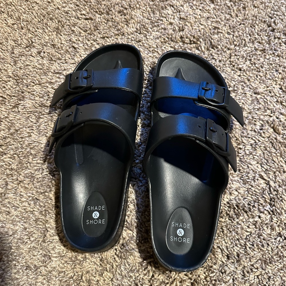 Black off brand Birkenstocks, supper comfortable